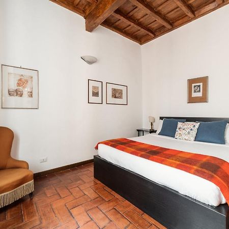 Domus Quiritum Charming, Appartamento D'Epoca A Campo De' Fiori روما المظهر الخارجي الصورة