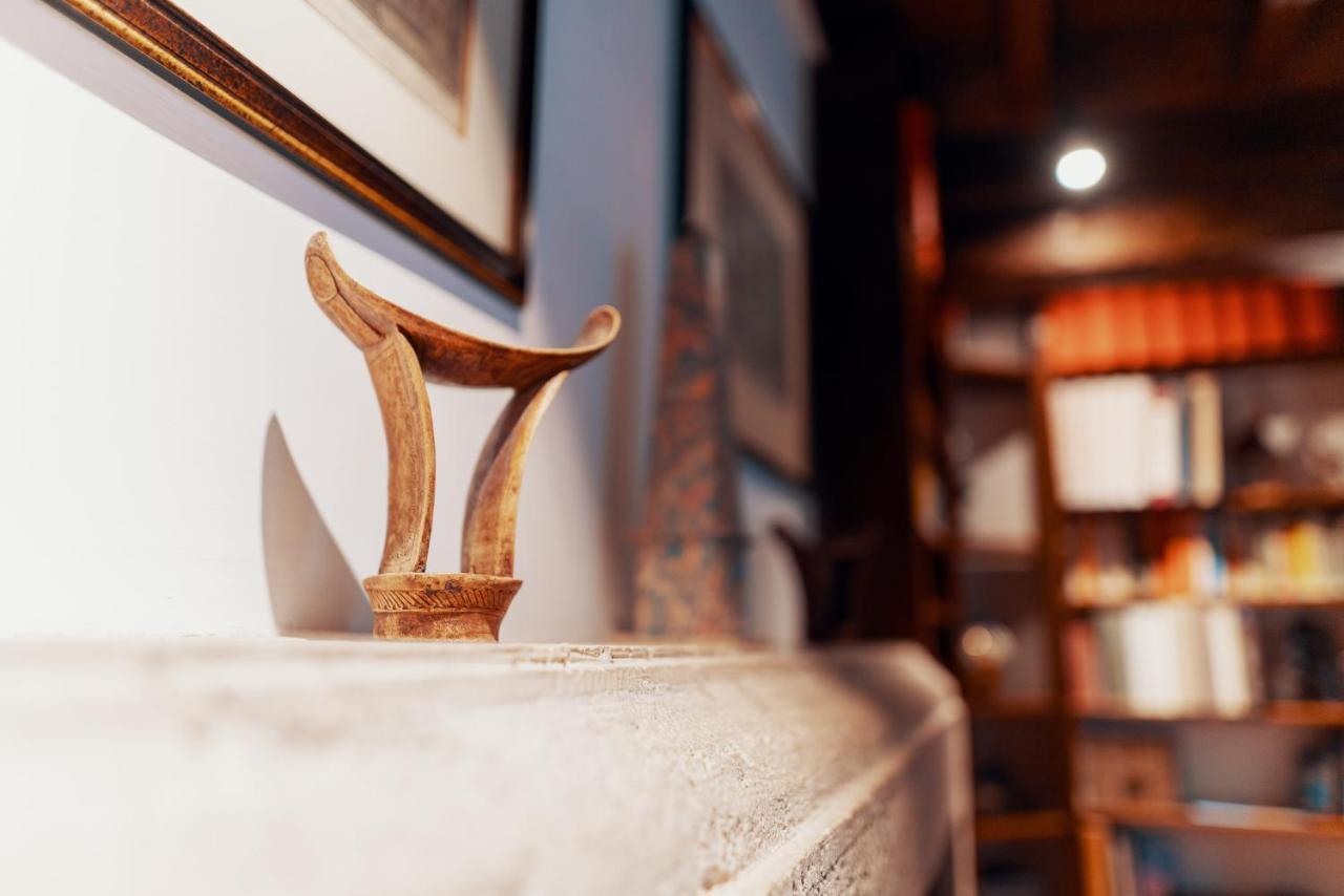 Domus Quiritum Charming, Appartamento D'Epoca A Campo De' Fiori روما المظهر الخارجي الصورة